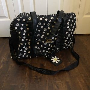 Betsey Johnson weekender bag 🌻🖤🌻